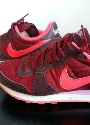 nike internationalist w rose pâle